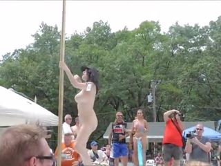 Nude Big Boobs Strippers Dancing in Public