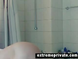Skrytý vačka footage můj showering teta